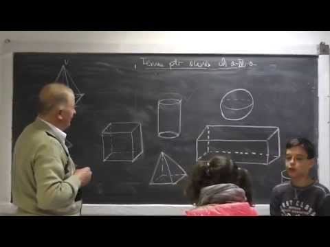 2/2 Lectia 472 - Figuri geometrice in plan si spatiu - Triunghiuri, Patrulatere, etc. - Tema Clasa 4