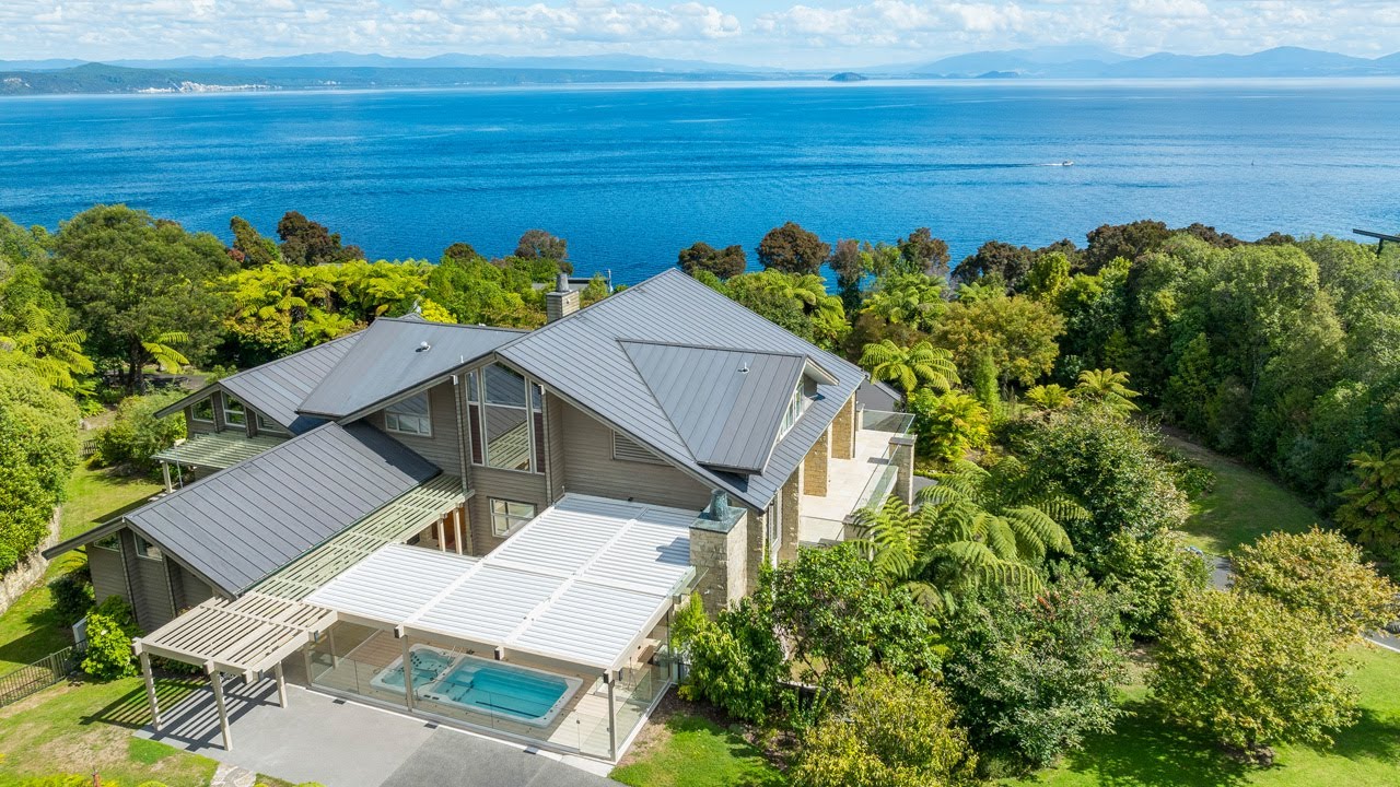 Prestigious at the Point