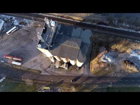 Railroad and an abandoned building in Linghem, Linköping.