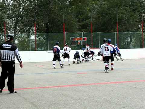 LG TPS Bratislava - Reebok Ružinov Bratislava  2.gól Škvaridlo (LG)  2 : 0