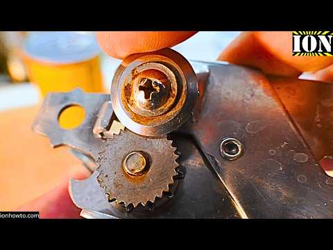 How to Use a Can Opener the Right Way