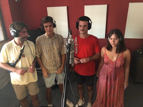 La sorpresa que JO hizo a su hijo y sus amigos en el estudio de grabación