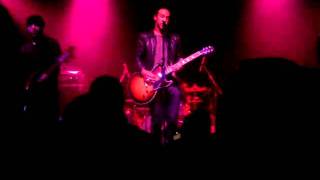 She Wants Revenge-Kiss Me