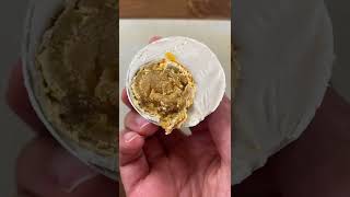 How to open salted duck egg