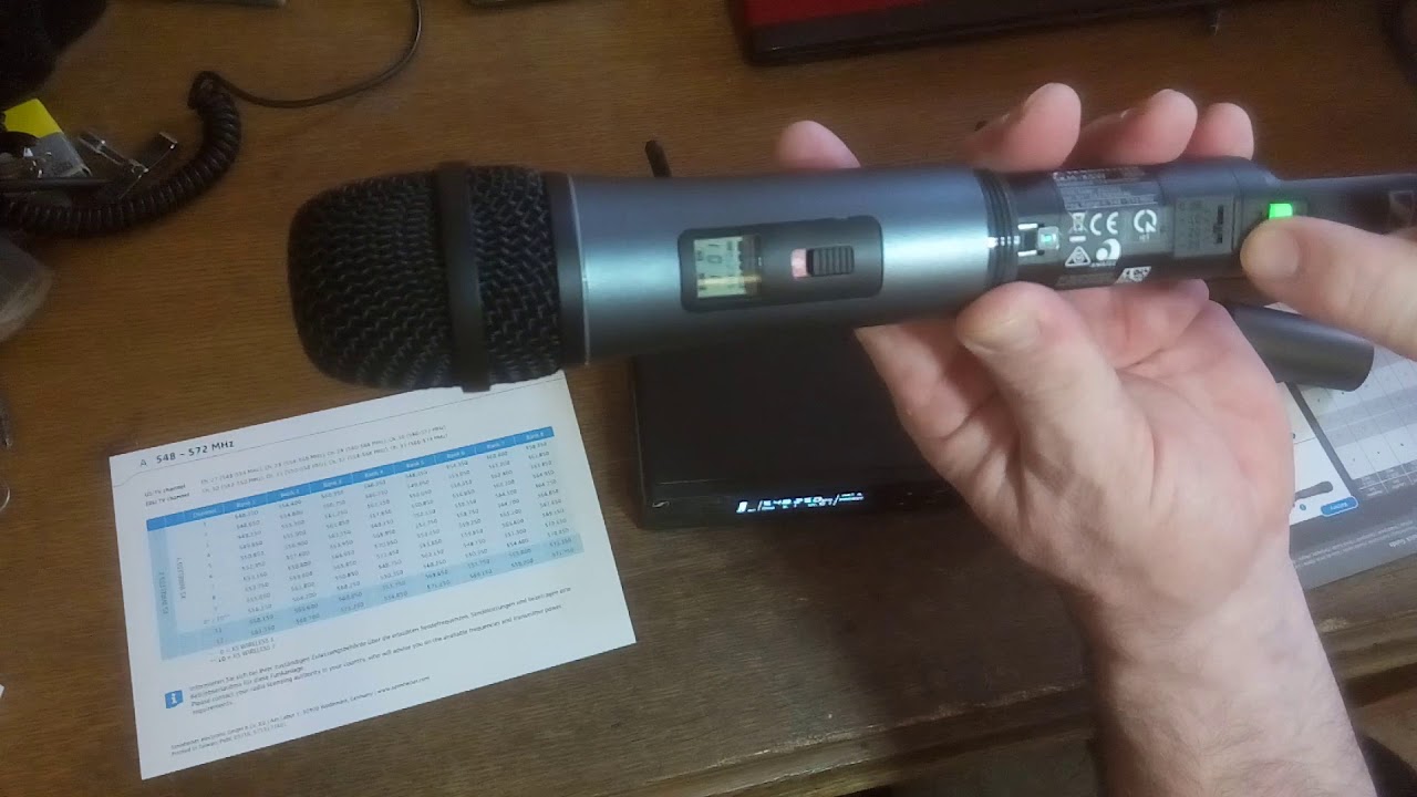 Беспроводная система Sennheiser XSW 2-835-A вокальная