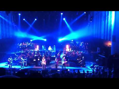 JAMES with Orchestra of the Swan & The Manchester Consort Choir