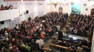 preview picture of video 'Corul reunit BUCOVINA in biserica din Ipotesti 24 ian 2010'