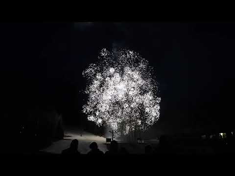 Smuggler's Notch Fireworks by Northstar Fireworks 20MAR25