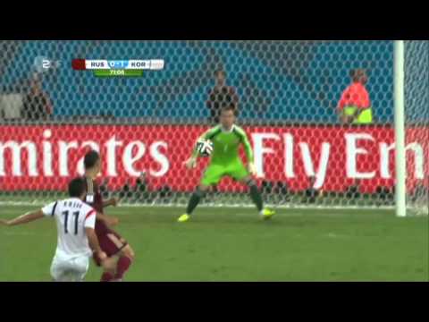 Fail! Russian Goalkeeper Igor Akinfeev, Russia vs Republic Korea 0 1, Fifa World Cup