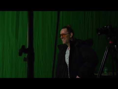 Zen Lewis - Behind The Scenes at The Oxfordshire Broadcast Barn