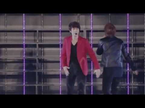 SS3 - Shake It Up! Super Junior (with lyrics)
