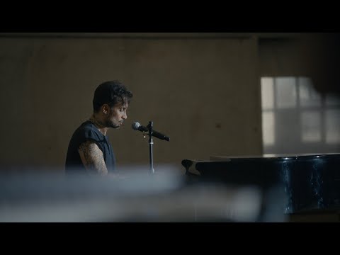 Fabrizio Moro - Scatole (Official Video)