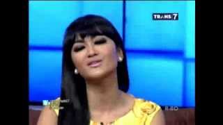 Download lagu Pesan Julia Perez untuk Dewi Persik mp3 Download lagu Pesan Julia Perez untuk Dewi Persik mp3