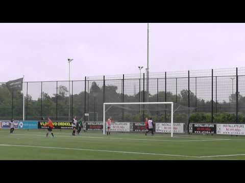 8 mei 2014 VV De Meern E2/E4 - VV De Meern D4 vr 0-10 Doelpunt Delano