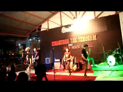 Broken Rose - Die for Something live at Wonderia Semarang