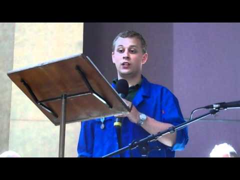 Andrew Gardner sings The Lord's Prayer, Lourdes 2011