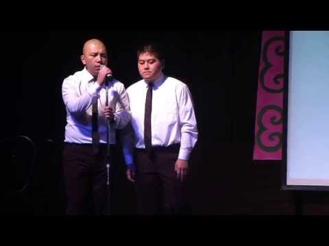 "Hmoob Yuav Tsum Hlub Hmoob" performed by St. Cloud Hmong Students 2013