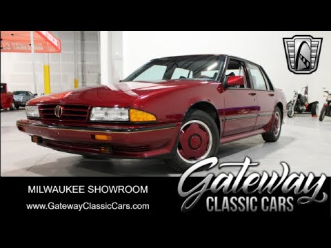 1988 Pontiac Bonneville (CC-1924122) for sale in O'Fallon, Illinois