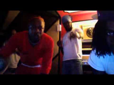 Di Genius In The Studio With Elephant Man & More Introducing His New Single Gyal Settings [Pt 1]