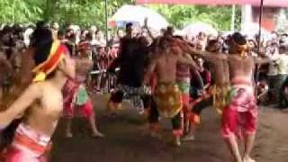 Download lagu Jathilan TURONGGO MUDHO CINDELARAS TMC babak1_1_clip4.flv mp3