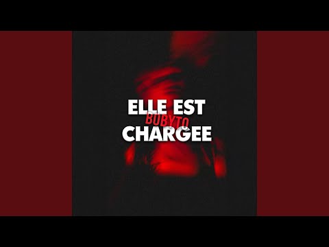 ELLE EST CHARGÉE