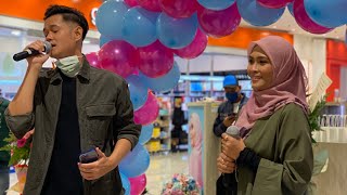 Download lagu Siti Nordiana & Nubhan - Sekali Lagi Live Grand Opening Of ByNana Hijabscarves [FANCAM] mp3