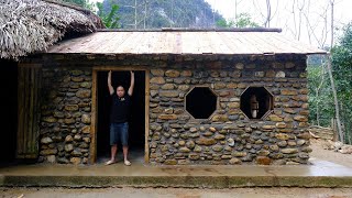 PRIMITIVE SKILLS: Building Stone House (Stone Cabin in the mountains) FINISH roof
