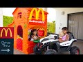 BIA LOBO MCDONALDS E DIVERSÃO
