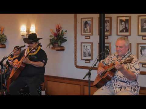 Led Kaapana at Honey's - "Aloha `Ia No `O Maui"