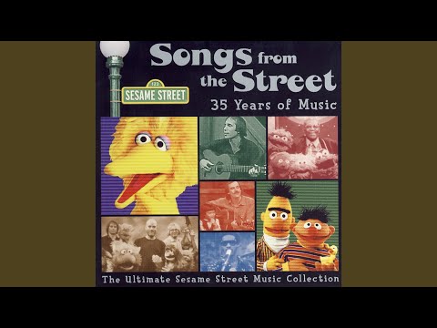 Kiko and the Lavender Moon (Elmo and the Lavender Moon)