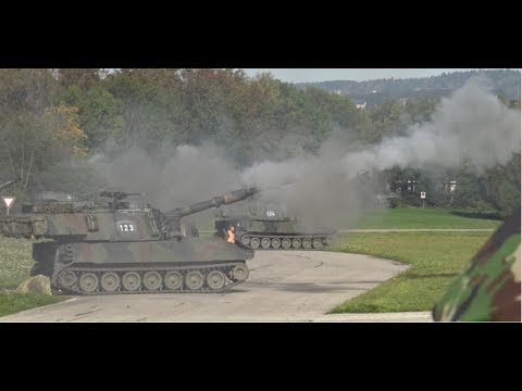 Gefechtsübung Panzer M-109 (Panzerhaubitze) mit scharfem Schuss - real tank shot