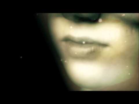 download lagu mp3 mp4 Massive Attack David Bowie, download lagu Massive Attack David Bowie gratis, unduh video klip Massive Attack David Bowie