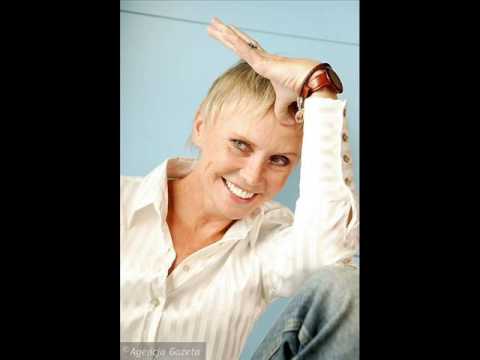 Ewa Błaszczyk - "Cicho, cichuteńko"