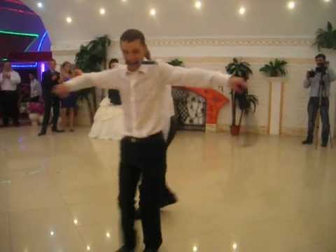 nunta lui dumitra siscani  {Falesti}