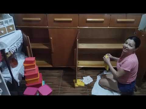 ORGANIZANDO MINHAS tupperware no armário limpei as gavetas e Buffet na conzinha no armário parte 1