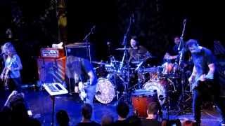 Kylesa "Distance Closing In" The Troubadour, Los Angeles. 9-2-2011