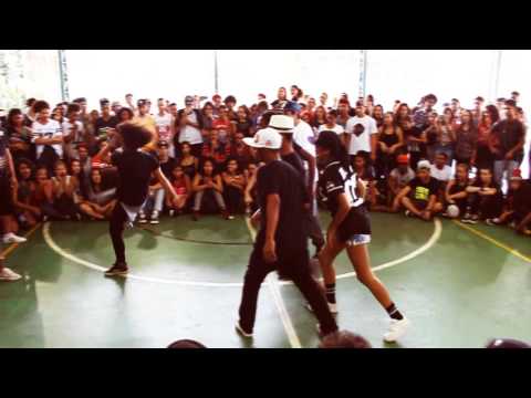 CDU NOVEMBRO 2015 | Batalha ''Entre Nessa Dança'' - Stylo Urbano vs Double-Lock.