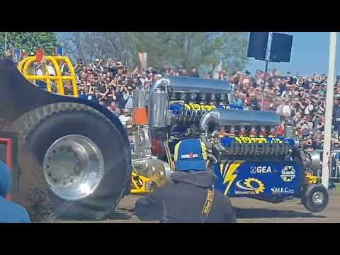 🇮🇹 Tornado 2 Allison Power  🇮🇹 Tractor Pulling Füchtorf 2023 #füchtorf #tractorpullingvideo