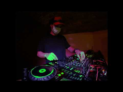 D.K.O  @liveset UHU CLUB (TECH-HOUSE SELECTION)