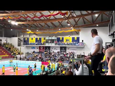 Hala Nysa🔥ogień pożar mecz Stal Nysa-Warta CNC Aluron Zawiercie siatkówka / 10.04.24 Nysa 🇵🇱