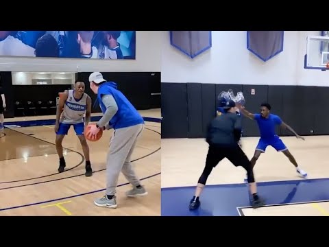 College players challenge Mike Miller 1-on-1