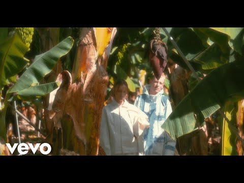 Raincoats - Amilli