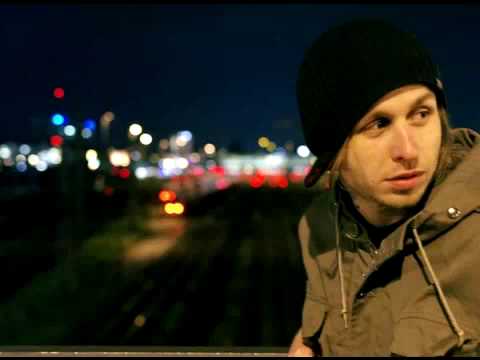 Damion Davis - Wholetrain (prod. by MirrorBeatz)