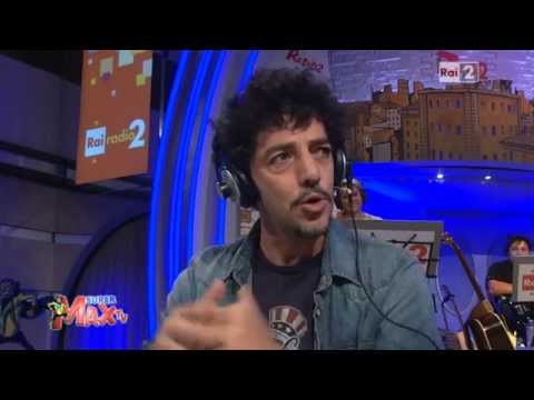 Fabi Silvestri Gazzè - Rai2 - SuperMax (radio2rai )  14/10/2014