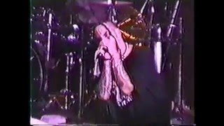 Coal Chamber (First Ave 2-15-98) - Pig