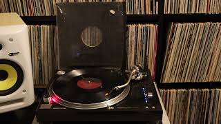 Concett Bradley - House Full Of Men (I Wanna Hear you Scream Mix) (1988)