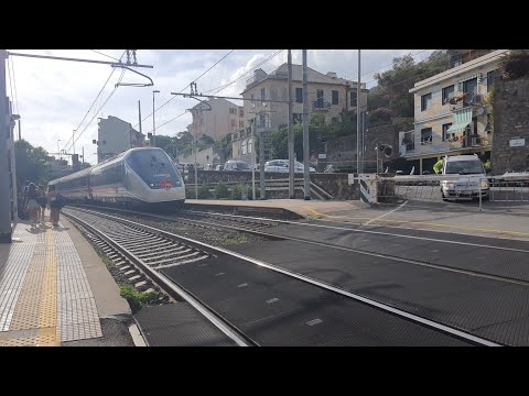 IC 643 Milano Centrale - Livorno Centrale DTS di E.414 in transito a Bogliasco