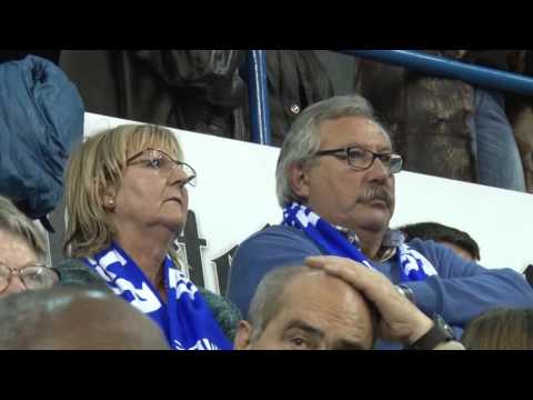 La afición acompaña al Club Melilla Baloncesto​ a la final de la Copa Reina