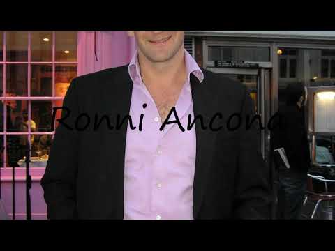 How to Pronounce Ronni Ancona?