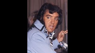 June 1972 Elvis Presley talking to reporters Tom Parker embrarassed Elvis a clip of Elvis and Parker